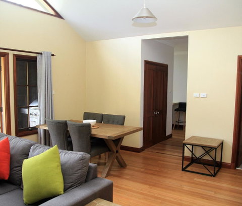Riverglen Chalets - Accommodation in Surfers Paradise 16