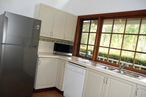 Riverglen Chalets - Accommodation in Surfers Paradise 9