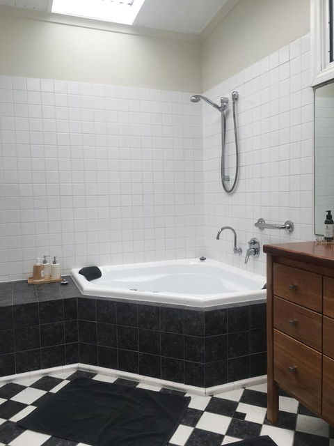 Lotti's House - Accommodation in Surfers Paradise 7