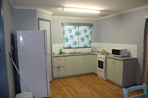 Jbay Beach Shack - Accommodation in Surfers Paradise 8