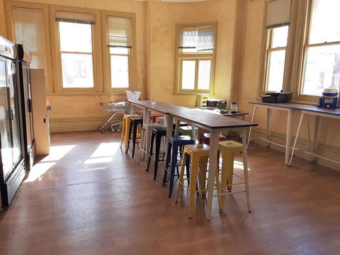 Fremantle Beach Backpackers - Accommodation in Surfers Paradise 32