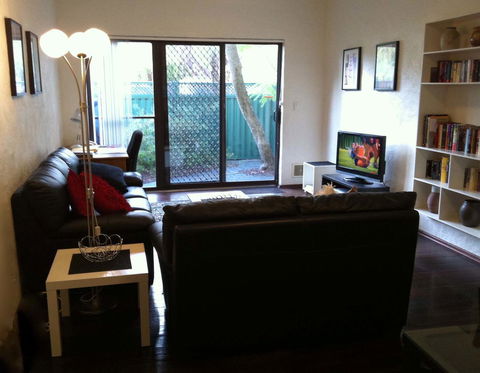 Kenata-Fairway Apartment Hotel - Accommodation in Surfers Paradise 32