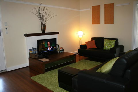 Kenata-Fairway Apartment Hotel - Accommodation in Surfers Paradise 1