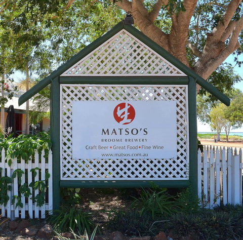 Moonlight Bay Suites - Accommodation in Surfers Paradise 18