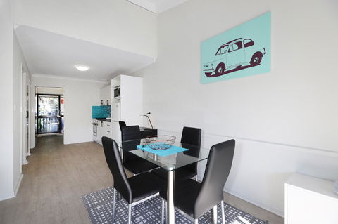 West Beach Lagoon 218 - Outstanding Value! - Accommodation in Surfers Paradise 8