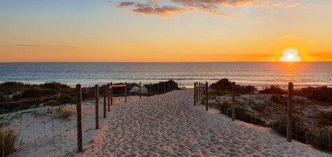 West Beach Lagoon 218 - Outstanding Value! - Accommodation in Surfers Paradise 26