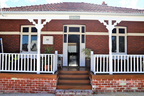 Fremantle Heritage Home For You To Enjoy! - Accommodation in Surfers Paradise 16