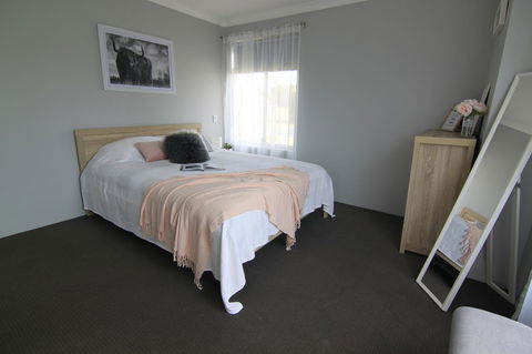 Stableford Cottage Holiday Home Dunsborough - Accommodation in Surfers Paradise 38
