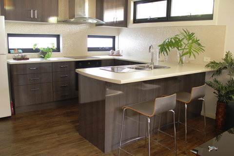 Como Retreat - Two Bedroom Villa - Accommodation in Surfers Paradise 1