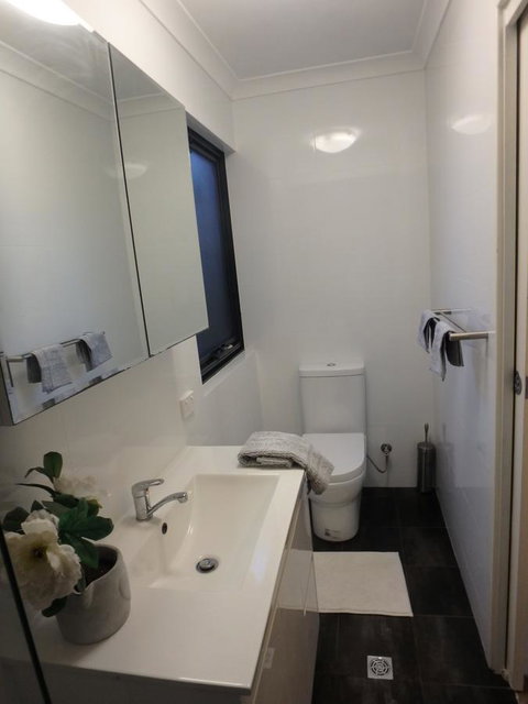 Como Retreat - Two Bedroom Villa - Accommodation in Surfers Paradise 12