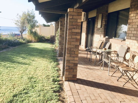 Geraldton Holliday Villas - Accommodation in Surfers Paradise 30