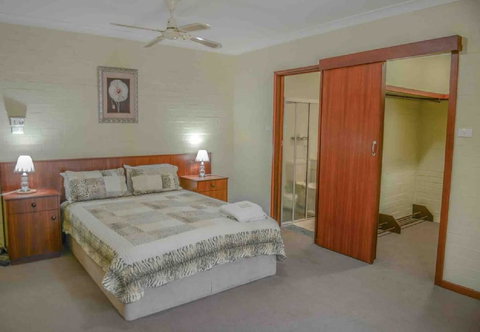 Geraldton Holliday Villas - Accommodation in Surfers Paradise 4