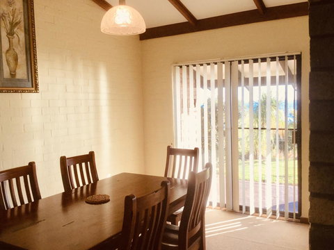 Geraldton Holliday Villas - Accommodation in Surfers Paradise 29