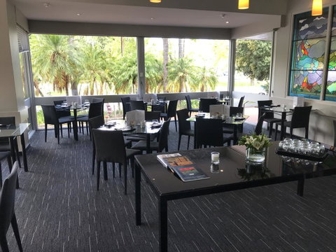 Sullivans Hotel - Accommodation in Surfers Paradise 5