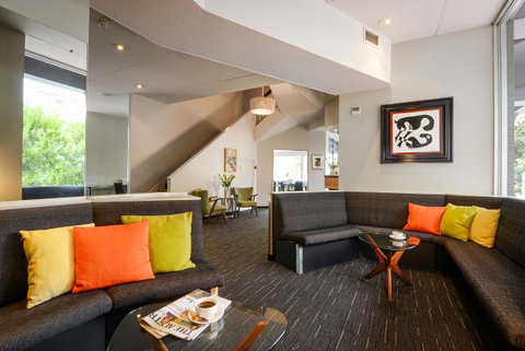 Sullivans Hotel - Accommodation in Surfers Paradise 4