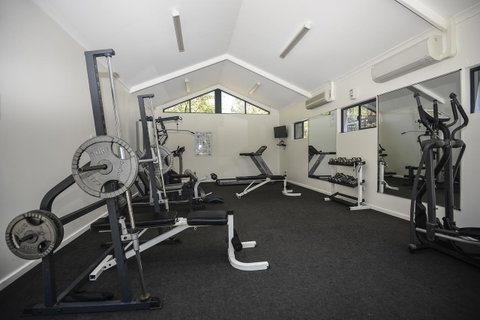Leeuwin Apartments - Accommodation in Surfers Paradise 2