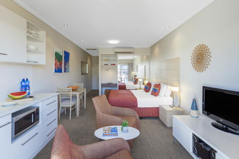 Nesuto Geraldton - Accommodation in Surfers Paradise 13