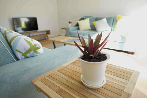 Sunny Blinco Street House - Accommodation in Surfers Paradise 7