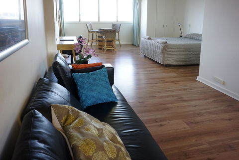 Studio 208 With Ocean Views - Accommodation in Surfers Paradise 8