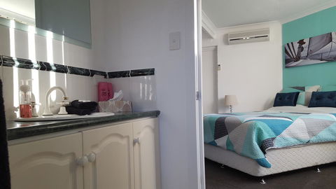 Palm Beach Bed & Breakfast - Accommodation in Surfers Paradise 30