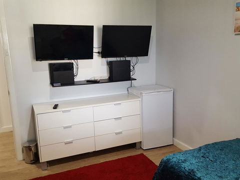 Palm Beach Bed & Breakfast - Accommodation in Surfers Paradise 1