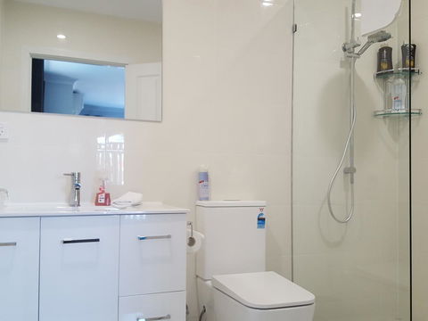Palm Beach Bed & Breakfast - Accommodation in Surfers Paradise 8
