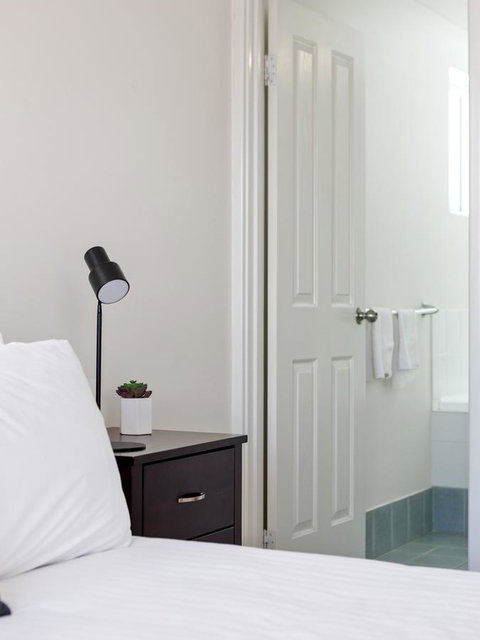 Cooper Street - Accommodation in Surfers Paradise 10