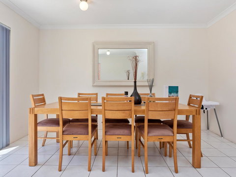 Cooper Street - Accommodation in Surfers Paradise 33