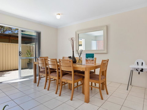 Cooper Street - Accommodation in Surfers Paradise 35