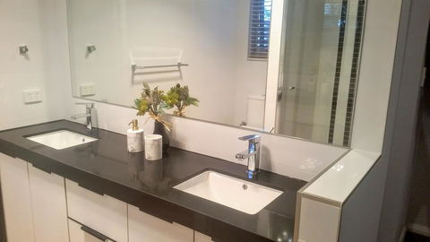 Mandurah Beach Front Apartment - Accommodation in Surfers Paradise 20