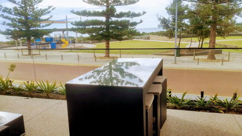 Mandurah Beach Front Apartment - Accommodation in Surfers Paradise 14