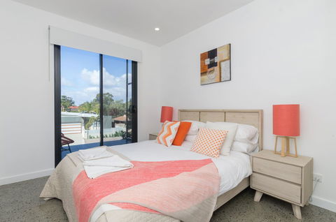 Sunset Place Apartments - Accommodation in Surfers Paradise 21