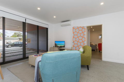 Sunset Place Apartments - Accommodation in Surfers Paradise 28