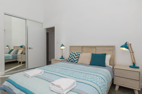 Sunset Place Apartments - Accommodation in Surfers Paradise 35
