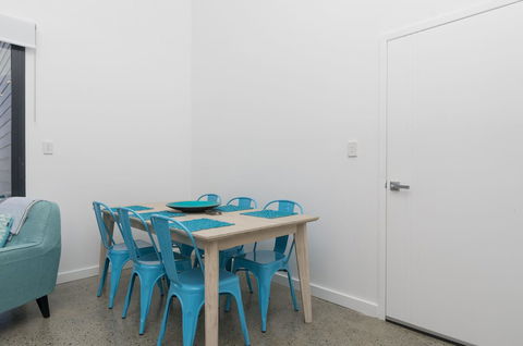 Sunset Place Apartments - Accommodation in Surfers Paradise 43