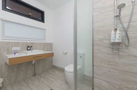 Sunset Place Apartments - Accommodation in Surfers Paradise 33