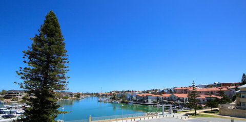 Studio Style Mindarie Marina - Accommodation in Surfers Paradise 0