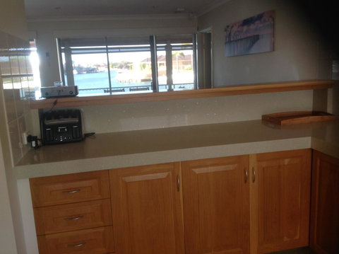 Waterside Canal Dreams - Accommodation in Surfers Paradise 10