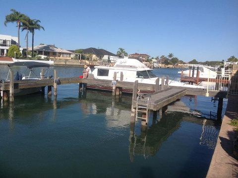 Waterside Canal Dreams - Accommodation in Surfers Paradise 37