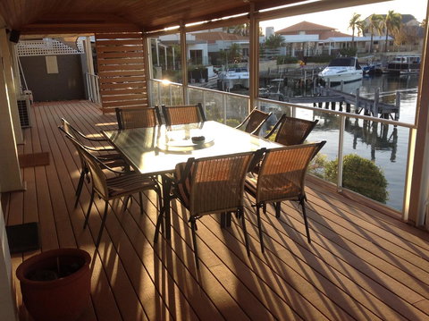 Waterside Canal Dreams - Accommodation in Surfers Paradise 33