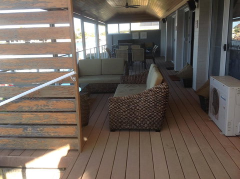 Waterside Canal Dreams - Accommodation in Surfers Paradise 38