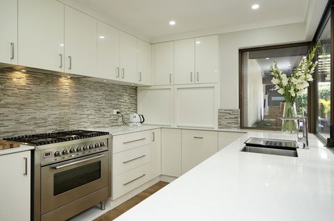 Marcus Villa Booragoon - Accommodation in Surfers Paradise 6