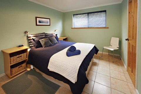 Albany Harbourside Apartments And Houses - Accommodation in Surfers Paradise 37