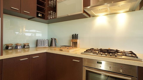 Central Avenue Apartments - Accommodation in Surfers Paradise 8