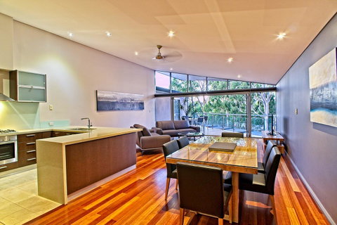 Central Avenue Apartments - Accommodation in Surfers Paradise 1