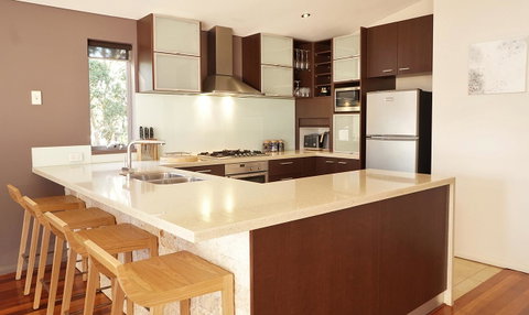 Central Avenue Apartments - Accommodation in Surfers Paradise 7
