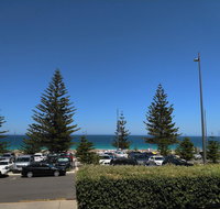 Salty Kiss - Accommodation in Surfers Paradise