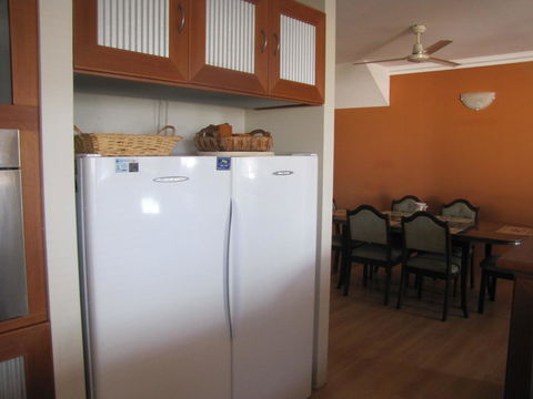 Ocean View Retreat - Accommodation in Surfers Paradise 11