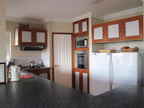 Ocean View Retreat - Accommodation in Surfers Paradise 3