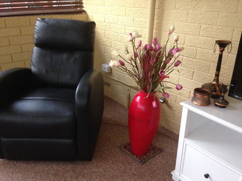 â˜… Stylish Family Home! â˜… - Accommodation in Surfers Paradise 4